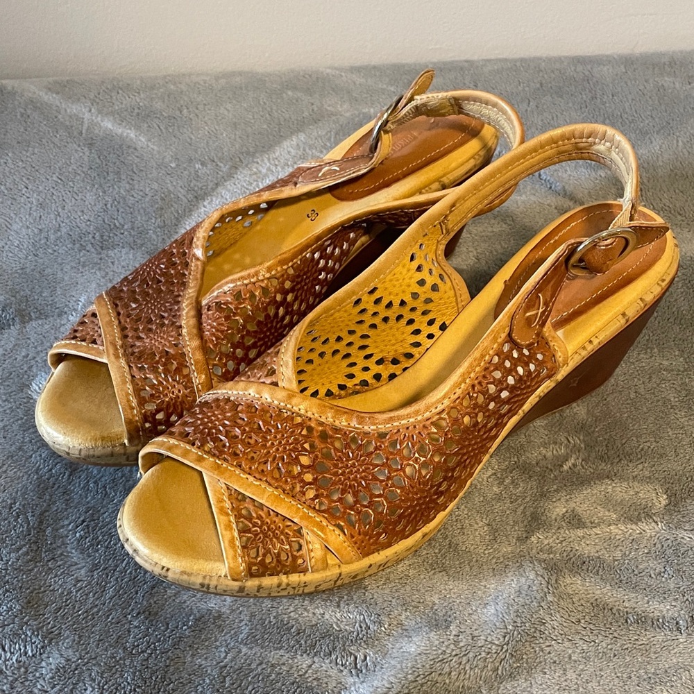 Pikolinos Brown Leather Perforated Wedge Sandals EU 38 Comfort